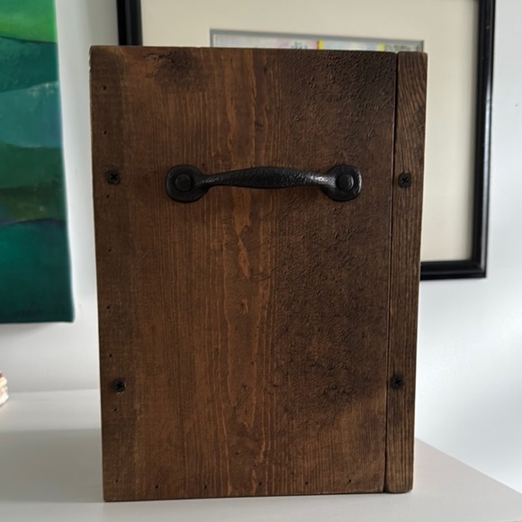 Rustic Primitive Wooden Storage Box with Black Metal Handles - Picture 3 of 8